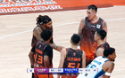 強(qiáng)勢(shì)晉級(jí)！CBA杯最后1個(gè)8強(qiáng)，山東力克青島，裁判惹眾怒：2人受傷